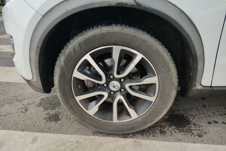 Used Cowin X3 2017 1.6L CVT Enthusiast Edition China V Standard Left Front Wheel Hub