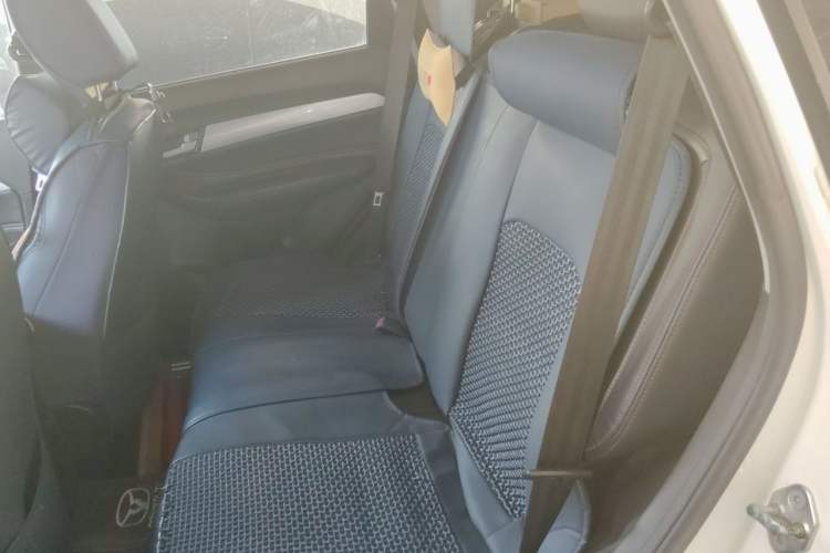 Used Cowin X3 2017 1.6L Manual Enthusiast Edition China V Standard Left Rear Seat