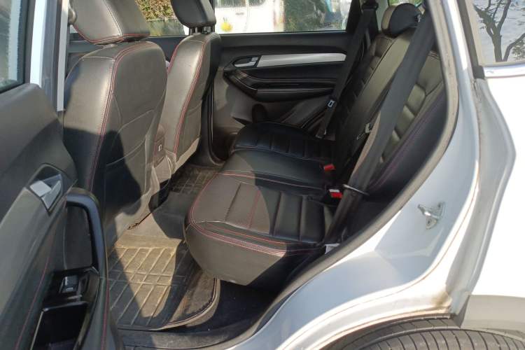 Used Cowin X3 2017 1.6L Manual Enthusiast Edition China V Standard Left Rear Seat