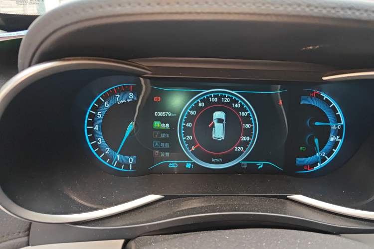 Used Cowin X3 2017 1.6L Manual Enthusiast Edition China V Standard Odometer Close Up
