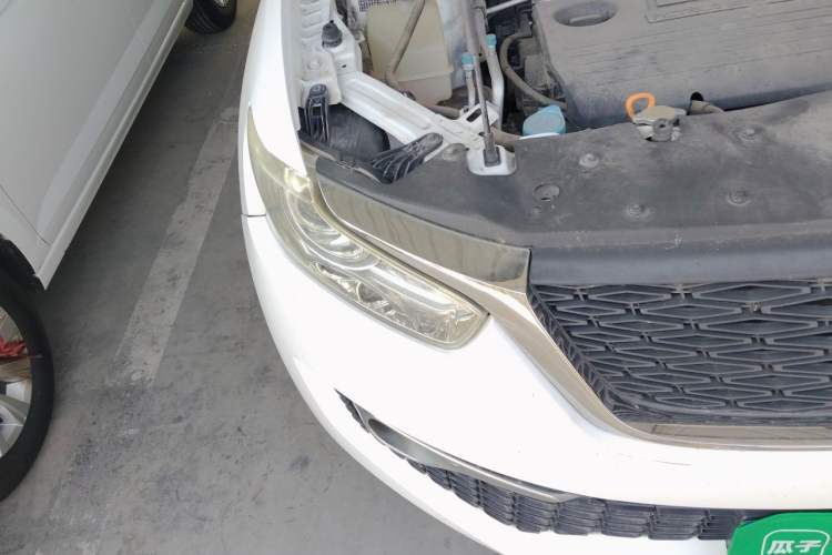 Used Cowin X3 2017 1.6L Manual Enthusiast Edition China V Standard Right Front Headlight