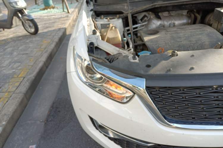 Used Cowin X3 2017 1.6L Manual Enthusiast Edition China V Standard Right Front Headlight