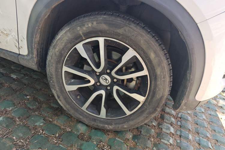 Used Cowin X3 2017 1.6L CVT Enthusiast Edition China V Standard Right Front Wheel Hub