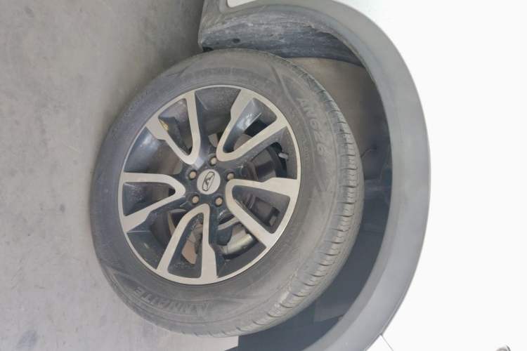 Used Cowin X3 2017 1.6L Manual Enthusiast Edition China V Standard Right Front Wheel Hub