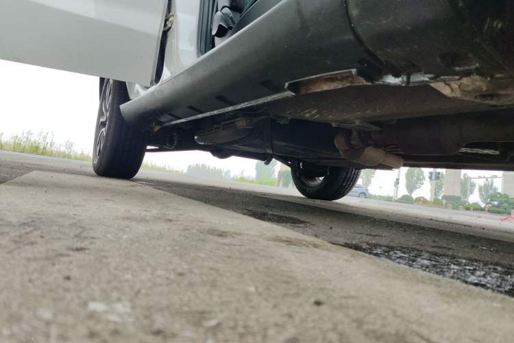 Used Cowin X3 2017 1.6L CVT Enthusiast Edition China V Standard Right Side Sill