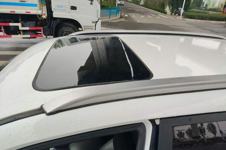 Used Cowin X3 2017 1.6L CVT Enthusiast Edition China V Standard Roof