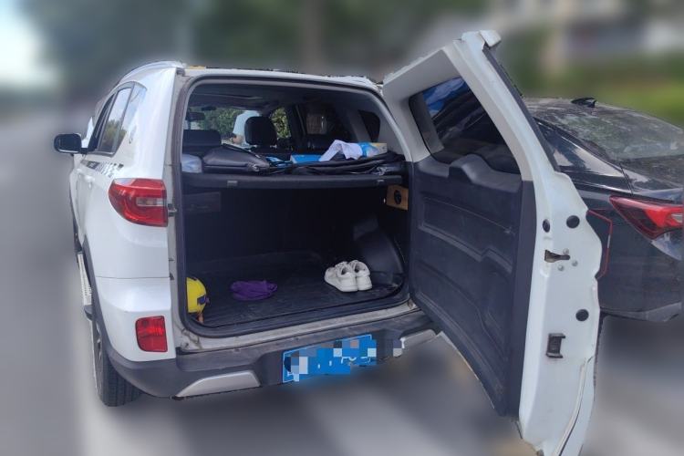 Used Cowin X3 2017 1.6L Manual Enthusiast Edition China V Standard Trunk