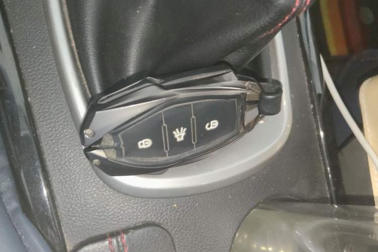 Used Cowin X3 2017 1.6L Manual Enthusiast Edition China V Standard Vehicle Key