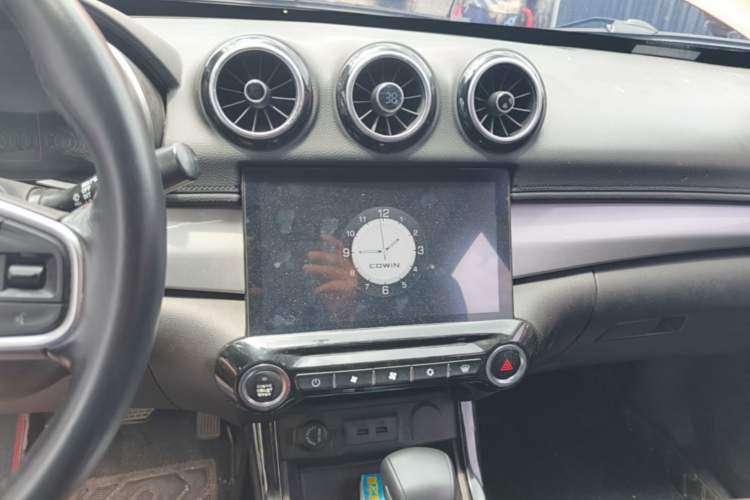 Used Cowin X3 2017 1.6L CVT Luxury Edition China V Standard Audio And AC Panel