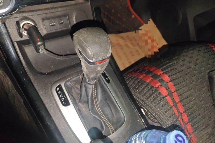 Used Cowin X3 2017 1.6L CVT Luxury Edition China V Standard Gear Lever