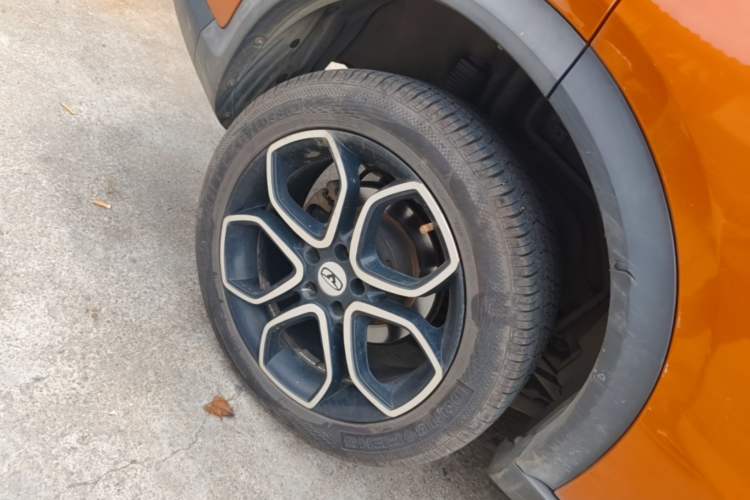 Used Cowin X3 2017 1.6L CVT Luxury Edition China V Standard Right Rear Wheel Hub