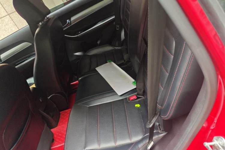 Used Cowin X3 2018 1.6L CVT Zhiyao Edition China V Standard Left Rear Seat