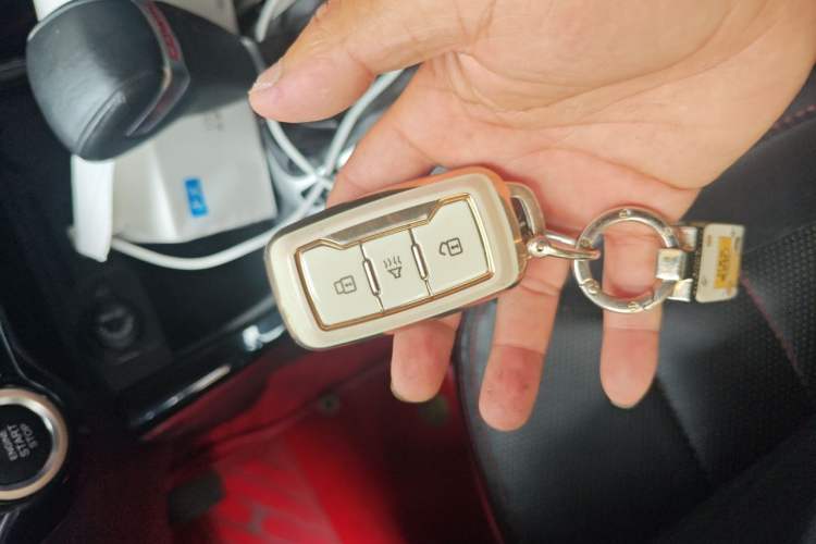 Used Cowin X3 2018 1.6L CVT Zhiyao Edition China V Standard Vehicle Key