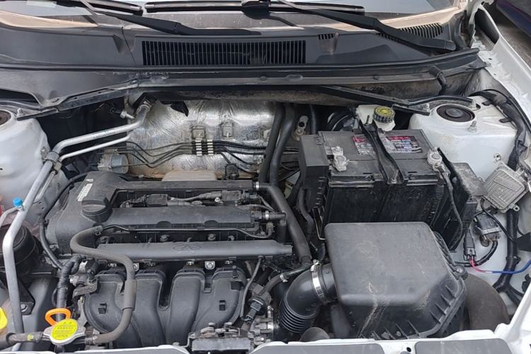 Used Cowin X3 2018 1.6L CVT Smart Enjoyment Version China V Standard Engine Bay