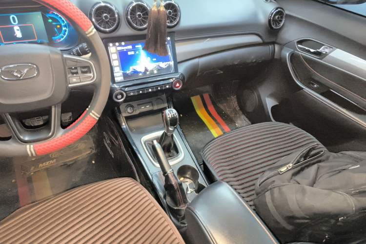 Used Cowin X3 2018 1.6L Manual Smart Enjoyment Version China V Standard Gear Lever