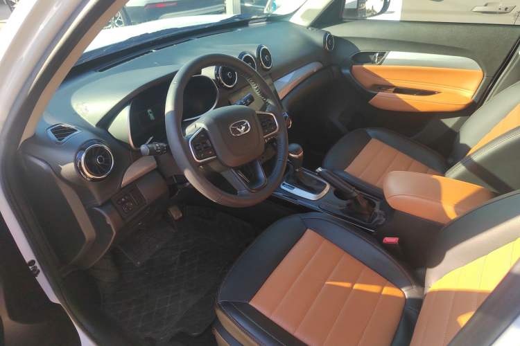 Used Cowin X3 2018 1.6L CVT Zhiyao Edition China V Standard Interior 1