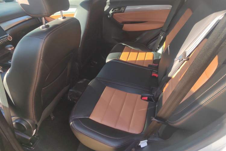 Used Cowin X3 2018 1.6L CVT Zhiyao Edition China V Standard Interior 2