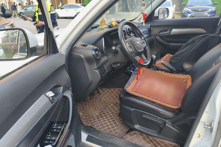 Used Cowin X3 2018 1.6L Manual Zhiyao Edition China V Standard Interior 3