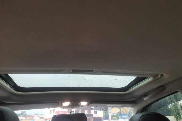 Used Cowin X3 2018 1.6L CVT Zhiyao Edition China V Standard Interior 4
