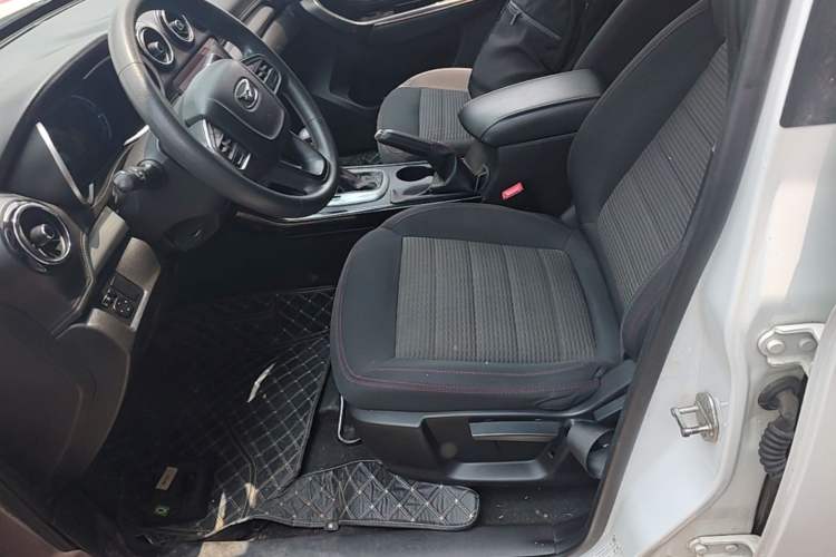 Used Cowin X3 2018 1.6L CVT Smart Enjoyment Version China V Standard Left Front Seat