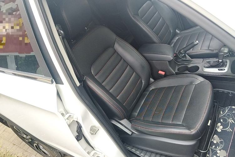 Used Cowin X3 2018 1.6L CVT Zhiyao Edition China V Standard Right Front Seat