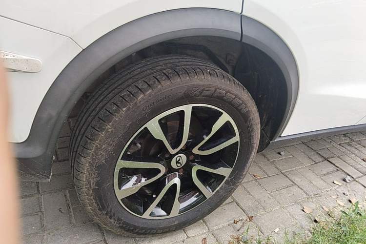 Used Cowin X3 2018 1.6L CVT Zhiyao Edition China V Standard Right Rear Wheel Hub