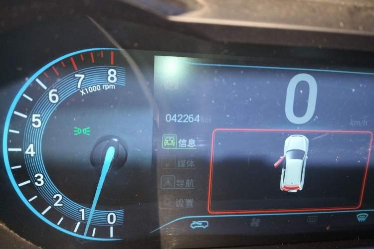 Used Cowin X3 2019 1.5L Manual Smart Edition Odometer Close Up