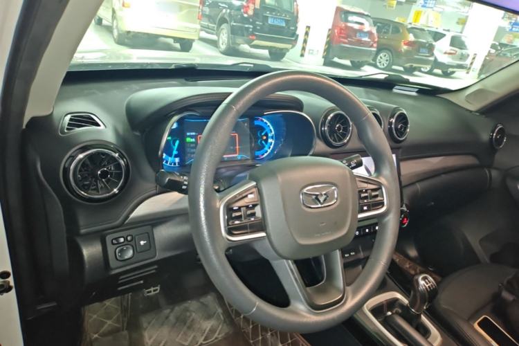 Used Cowin X3 2019 1.5L Manual Smart Edition Center Console
