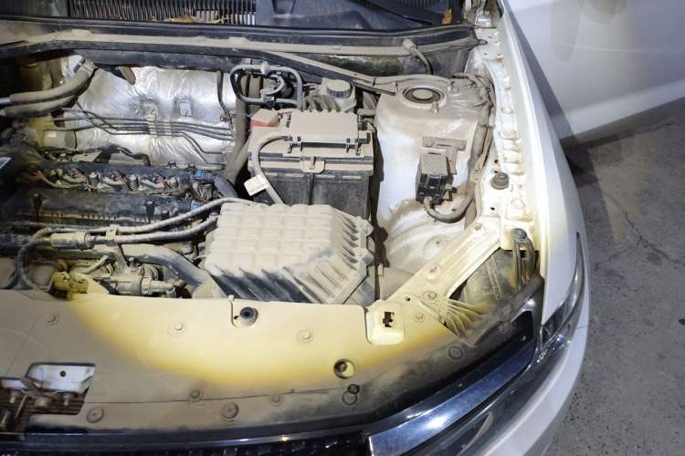Used Cowin X3 2019 1.5L Manual Smart Edition Engine Bay Left