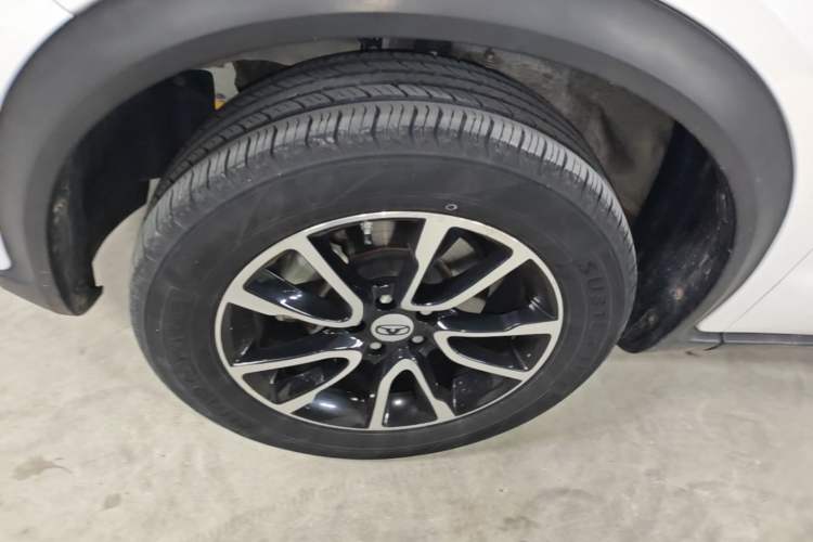 Used Cowin X3 2019 1.5L Manual Smart Edition Left Front Wheel Hub