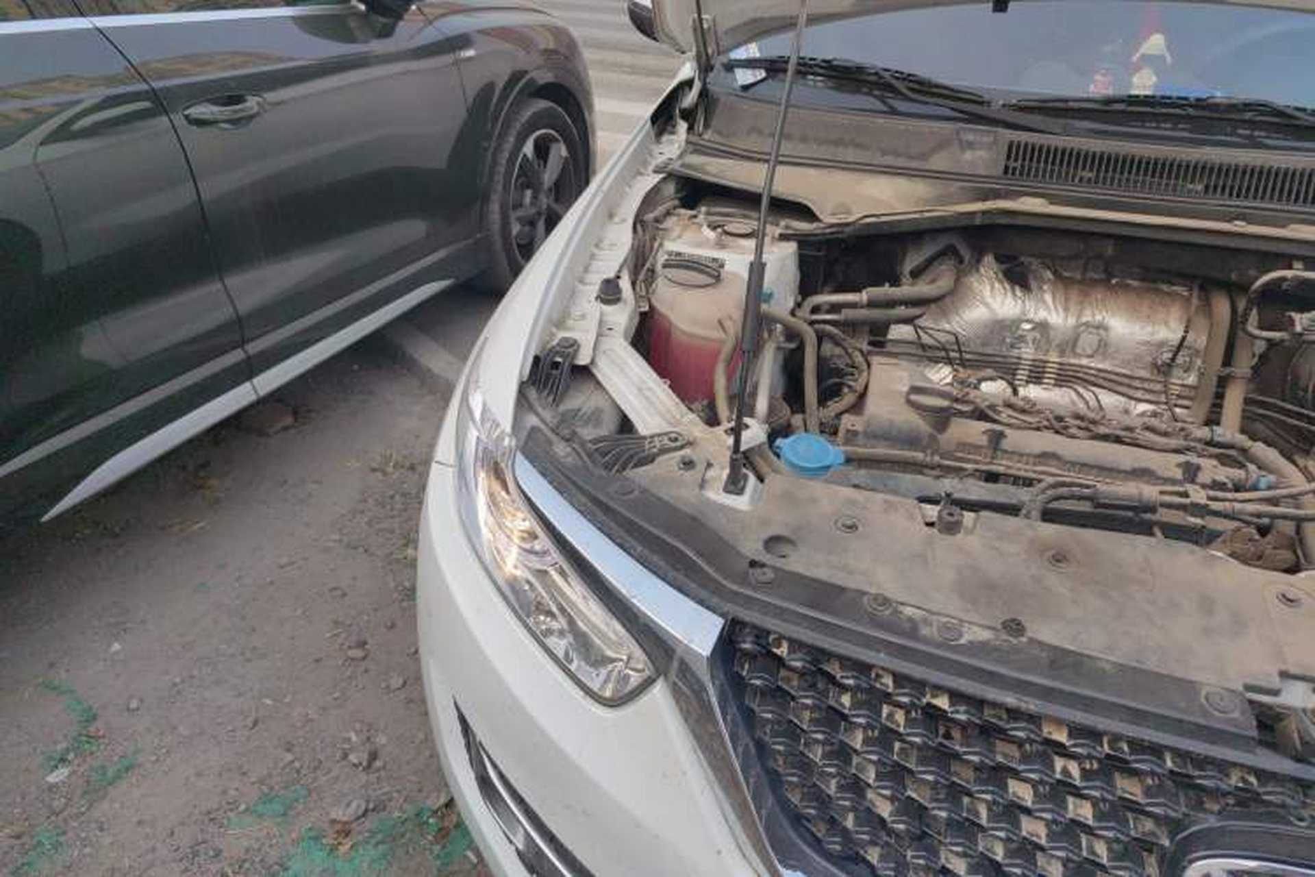 Used Cowin X3 2019 1.5L Manual Smart Edition Right Front Headlight