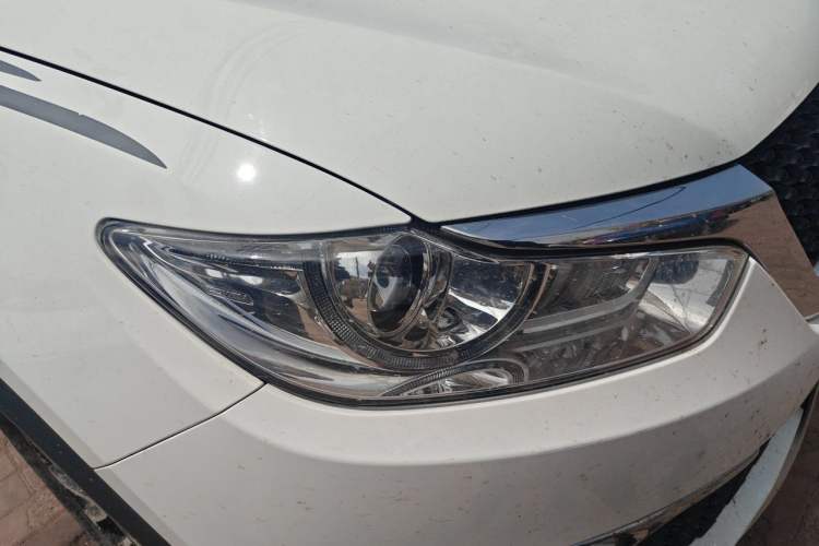 Used Cowin X3 2019 1.5L Manual Smart Edition Right Front Headlight