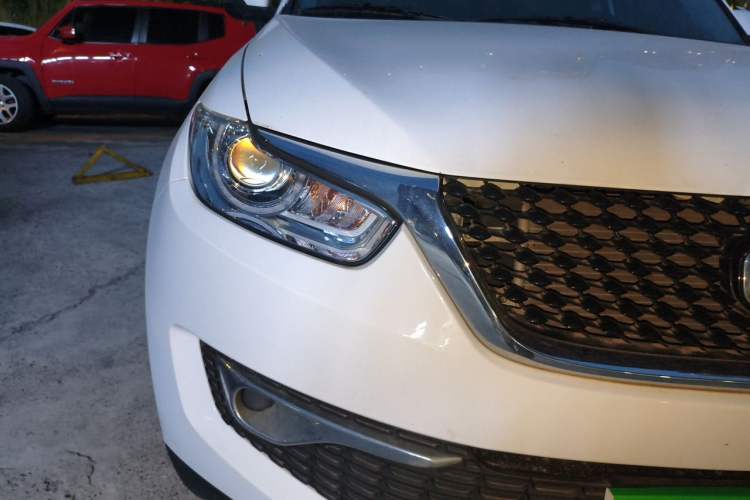 Used Cowin X3 2019 1.5L Manual Smart Edition Right Front Headlight