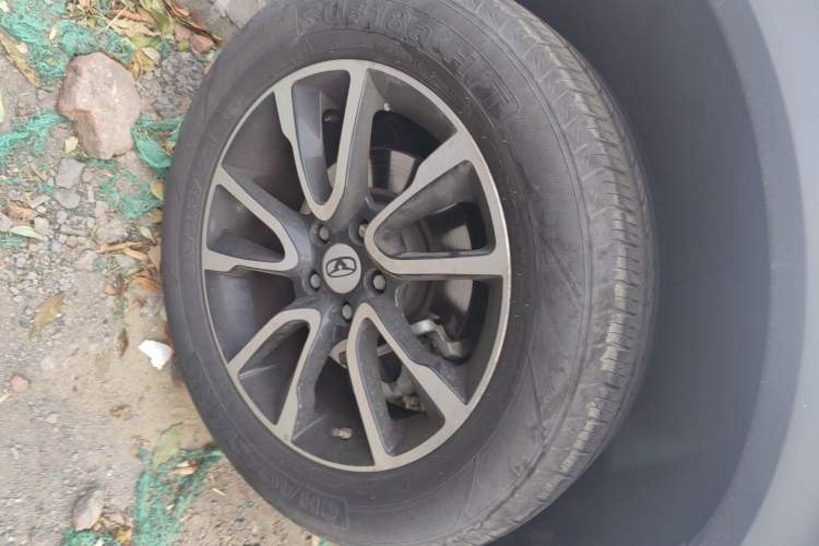 Used Cowin X3 2019 1.5L Manual Smart Edition Right Front Wheel Hub