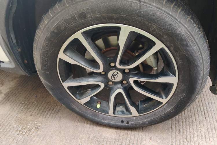 Used Cowin X3 2019 1.5L Manual Smart Edition Right Front Wheel Hub