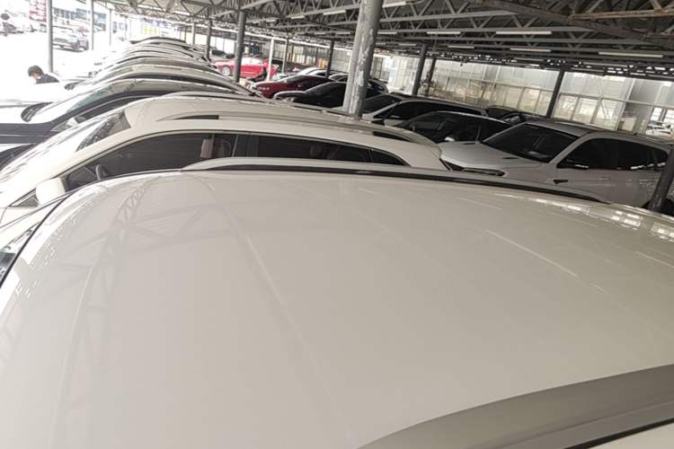 Used Cowin X3 2019 1.5L Manual Smart Edition Roof