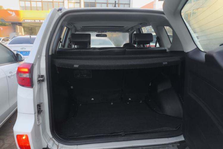 Used Cowin X3 2019 1.5L Manual Zhiyao Edition Trunk