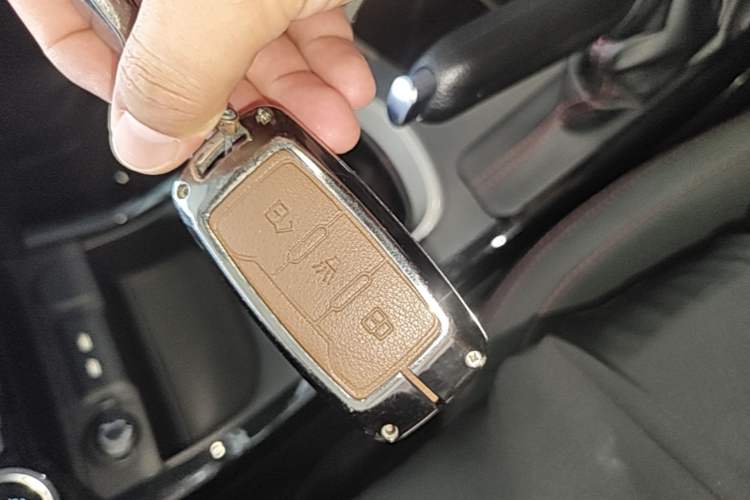Used Cowin X3 2019 1.5L Manual Smart Edition Vehicle Key