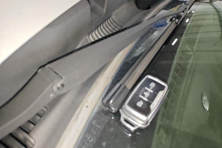 Used Cowin X3 2019 1.5L Manual Smart Edition Vehicle Key