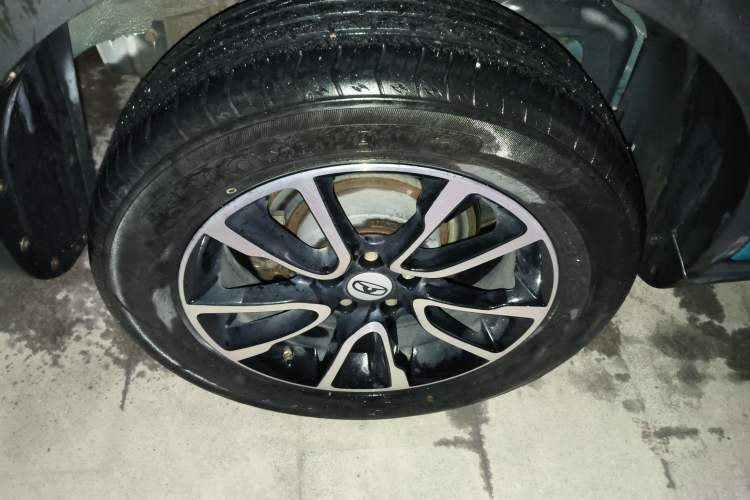 Used Cowin X3 2021 1.5T CVT ZhiZhen Edition Right Rear Wheel Hub
