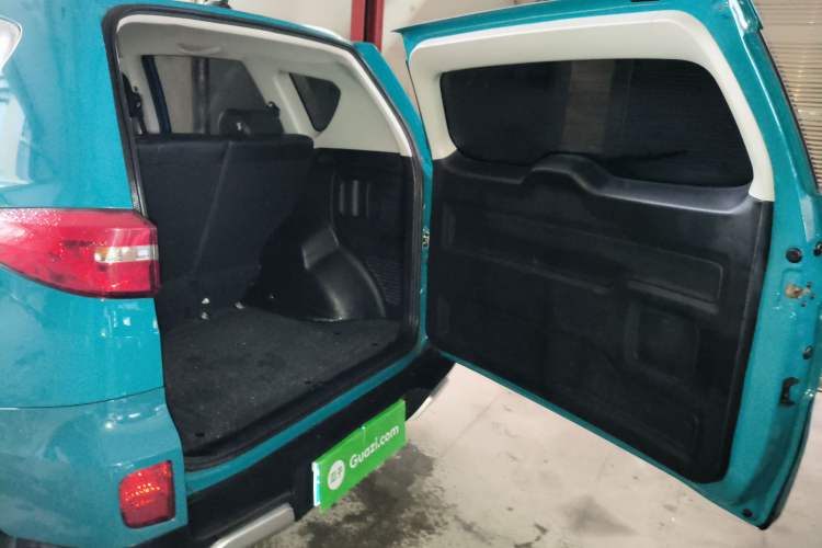Used Cowin X3 2021 1.5T CVT ZhiZhen Edition Trunk