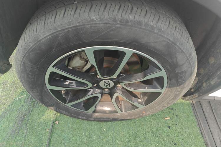 Used Cowin X3 2021 1.5T CVT ZhiZhen Edition Left Front Wheel Hub