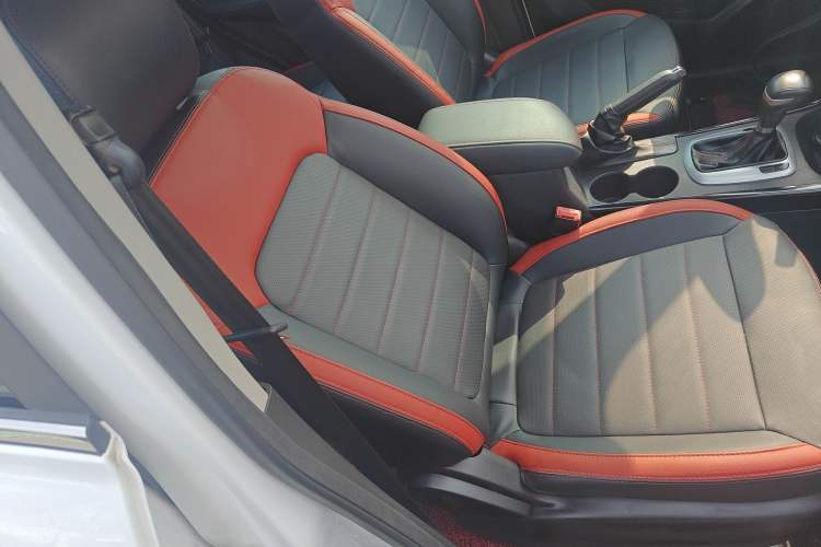 Used Cowin X3 2021 1.5T CVT ZhiZhen Edition Right Front Seat