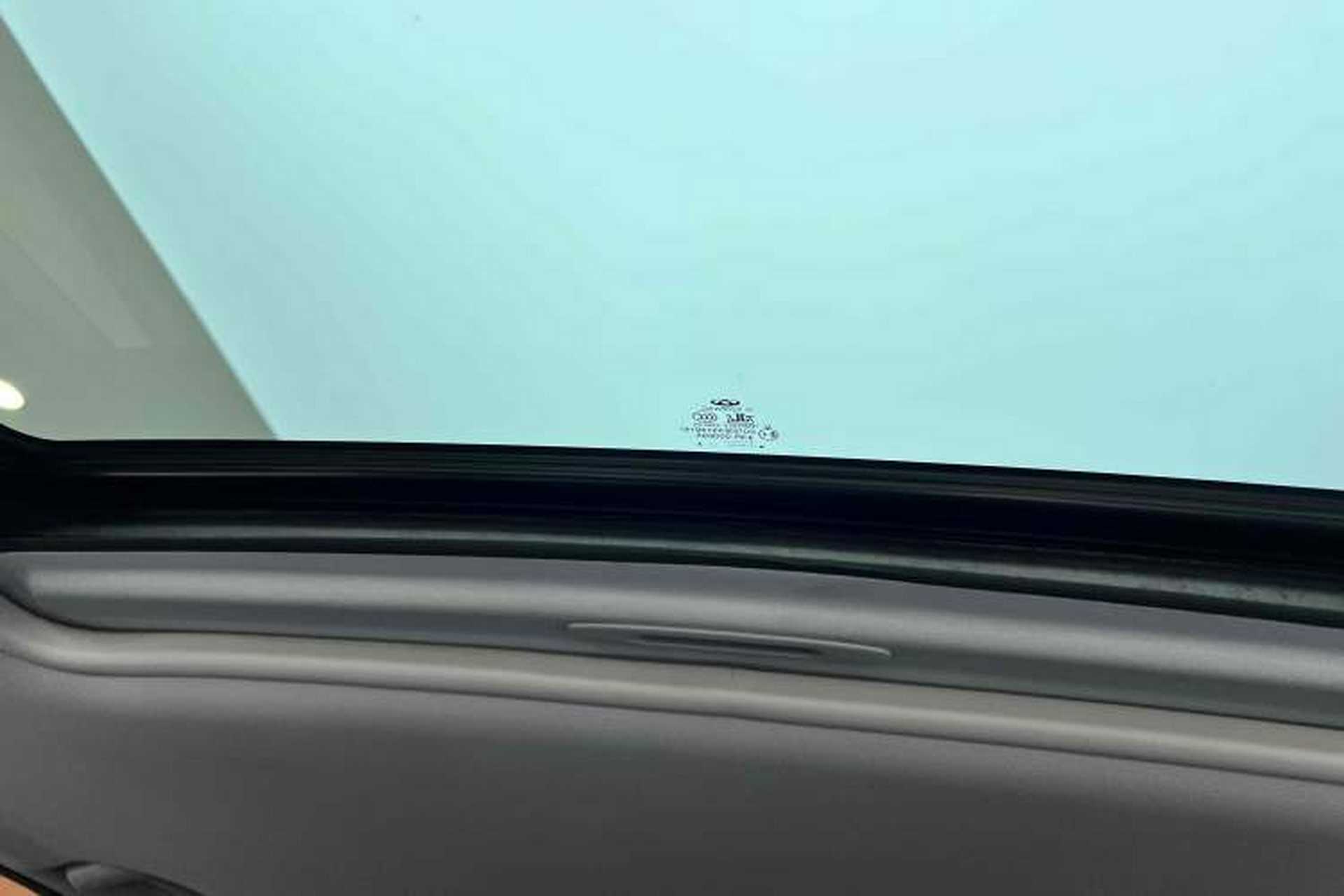 Used Cowin X5 2017 1.5T CVT Luxury Model Headliner