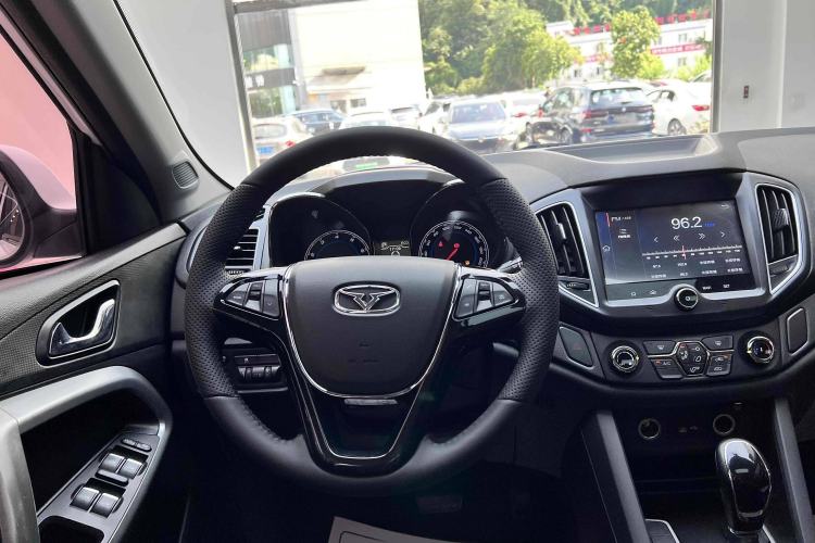 Used Cowin X5 2017 1.5T CVT Luxury Model Interior 2