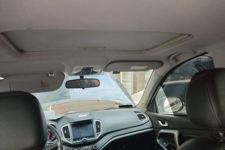 Used Cowin X5 2017 1.5T CVT Luxury Model Headliner