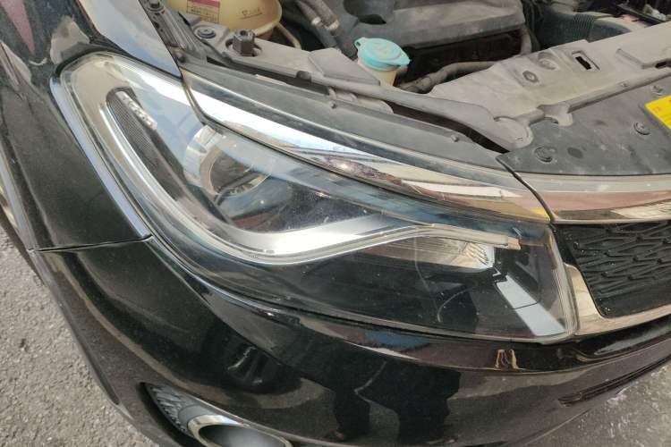 Used Cowin X5 2017 1.5T CVT Luxury Model Right Front Headlight