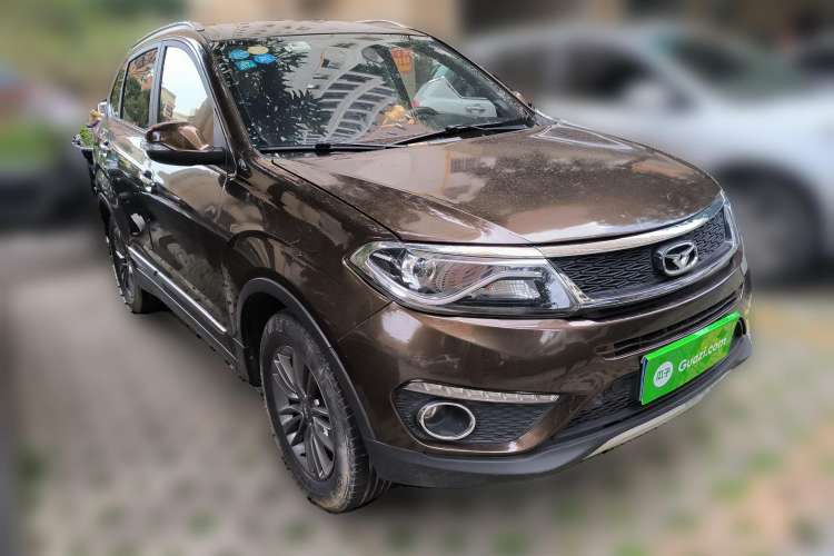 Used Cowin X5 2017 2.0L Manual Luxury Version Front Right 45 Deg