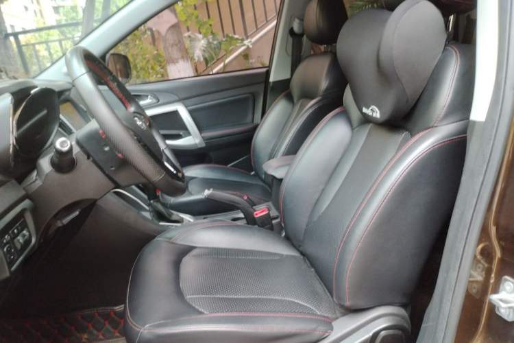 Used Cowin X5 2017 1.5T CVT Luxury Model Left Front Seat
