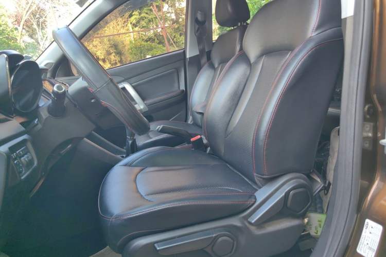Used Cowin X5 2017 2.0L Manual Luxury Version Left Front Seat